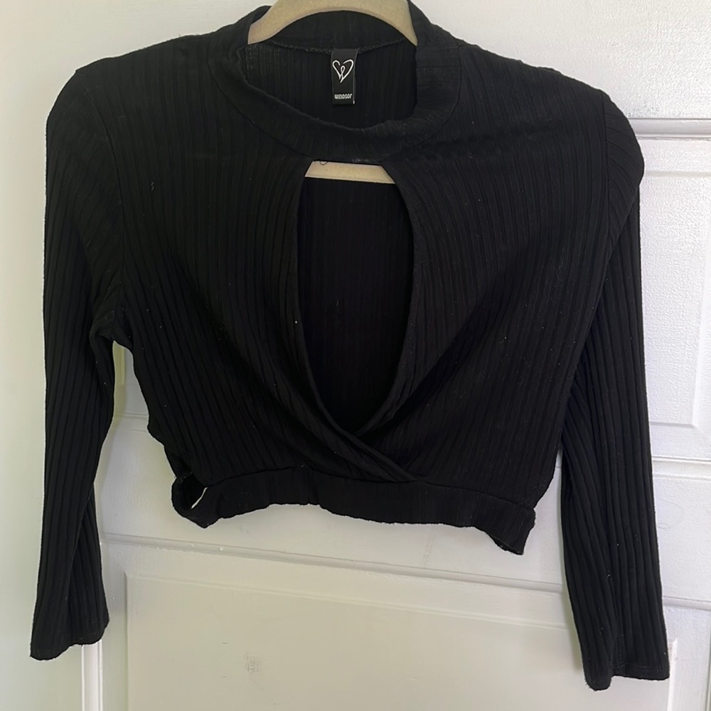 Windsor Black Cut-Out Top - Size Large